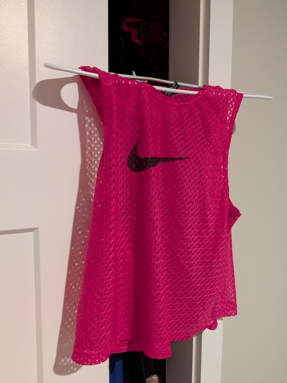 Nike Hot Pink Mesh Sleeveless Training Top S/M Oversized Swoosh Y2K
